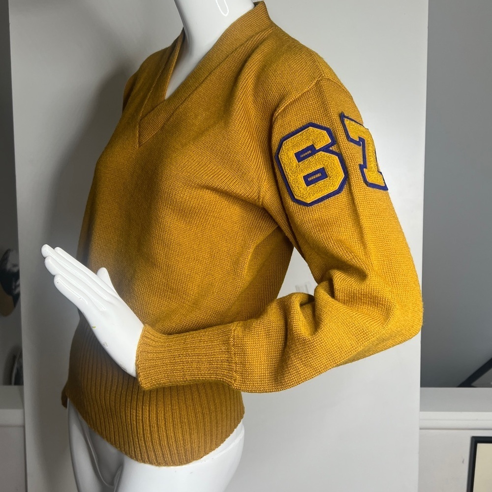 Imperial Vintage Sz S/M Mustard Yellow 100% Wool “67” Pullover V Neck Sweater